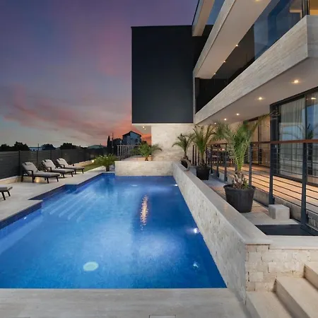 Boutique Apartments Kristo Medulin Exterior photo