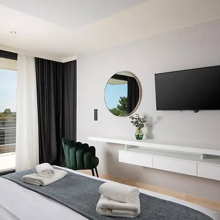 Boutique Apartments Kristo Medulin Exterior photo